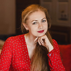 Оксана Назарова